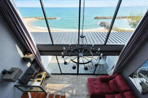 Beachside Hotel H8 - Rayong
