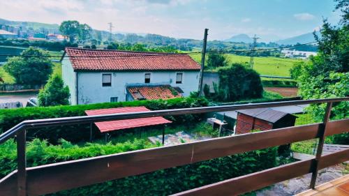 Erkély/terasz, Casa Perales, Luz y calma cerca de Somo in Gajano