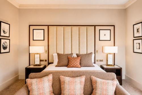 1 double bed, 1 sofa bed