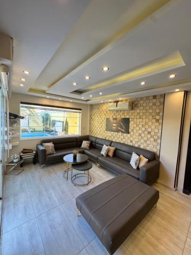 شاليهات كرم وزيد chalet karam&zaed in 알 라마