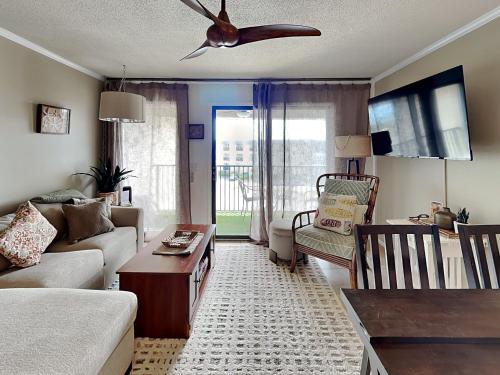 Hilton Head Beach & Tennis by Hilton Head Retreats in Hilton Head Island (SC)