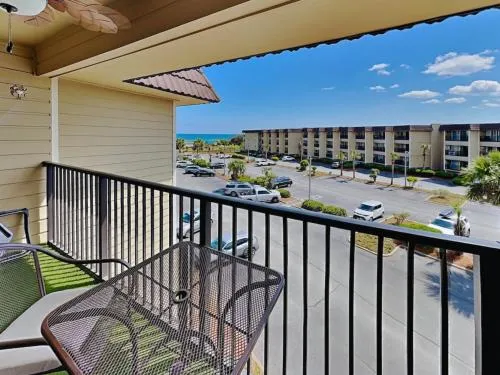 Hilton Head Beach & Tennis by Hilton Head Retreats photo 2
