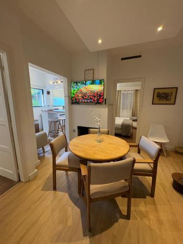 Apartamento en Carrasco, cerca a Lawn Tennis, LATU y Sofitel