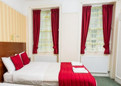 Avonmore Hotel