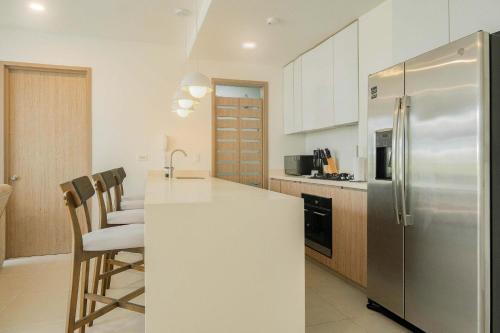 Deluxe 2BR Apartment with Terrace in Morros - image 3