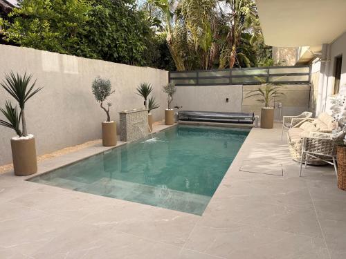 Piscina, Luxury Guesthouse with Private Pool in Raanana