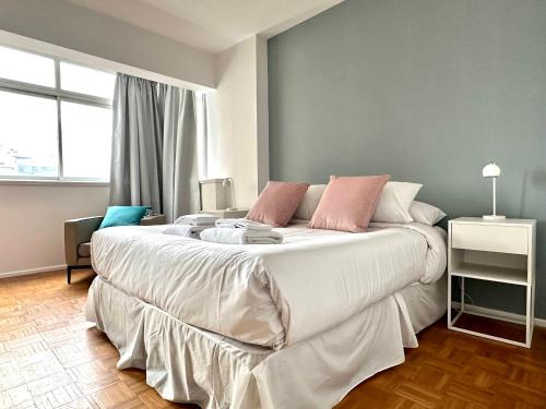 Ayres Recoleta 2 Bedroom Apartment