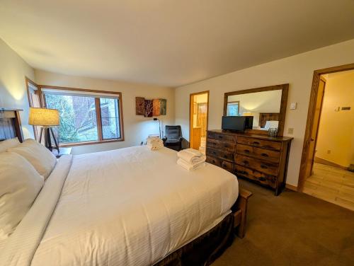 Ski Run 201 by SummitCove Lodging, Keystone (photo 6)