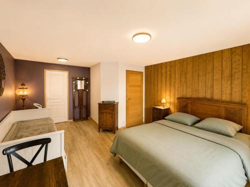 1 double bed, 1 sofa bed