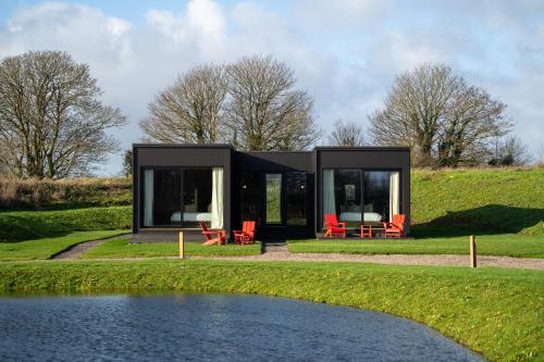 Exterior view, Mad Swans in The Mendips in Ston Easton