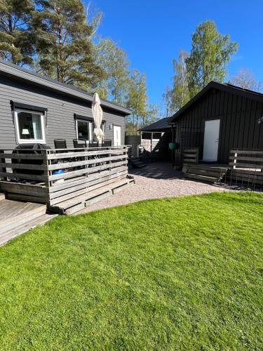 Viesnīcas āriene, Sjönära boende i Brommösund Torsö Mariestad (Sjonara boende i Brommosund Torso Mariestad) in Torso