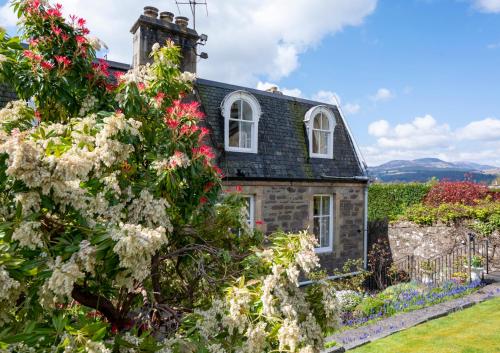 Leven House Bed and Breakfast