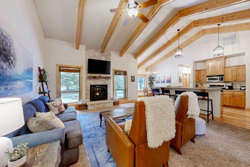 Sunset Cabin, McCall