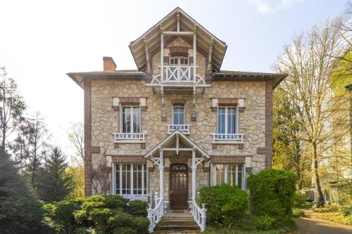 Facilities, La Maison des 2 Rives - Avec jacuzzi beau jardin in Chateau-Renard