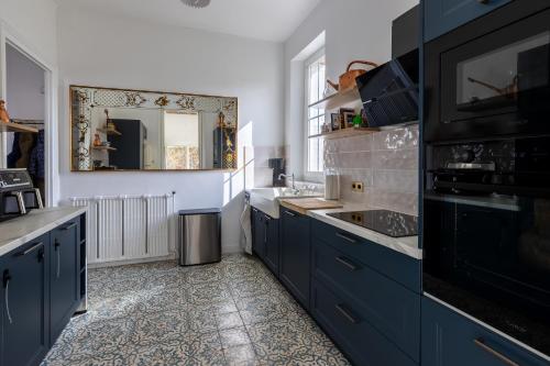 Kitchen, La Maison des 2 Rives - Avec jacuzzi beau jardin in Chateau-Renard