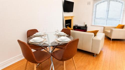 Modern 2BR Apt - Near K Club & Naas Racecourse in ネース