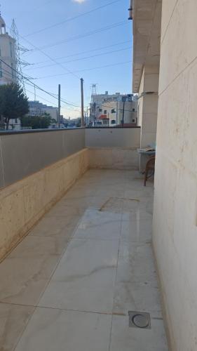 شقه مفروشه للايجار بجانب الكارفور اربد in Irbid