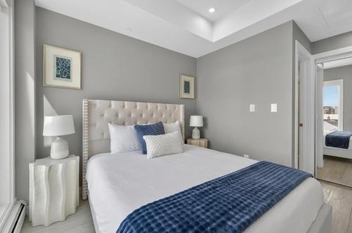 Downtown 2BR AC Mins to Saddledome - image 4