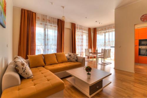 Sea View Apartments MonteBook in Zavala