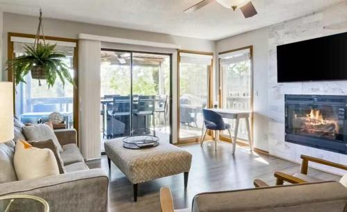 Full Moon Condo, Lake Ozark