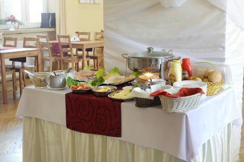 Ресторан, Hotel Wlokniarz in Паб'яніце