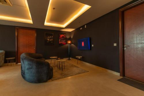 MONTRESSA Signature Apartments in GOLD CREST RESIDENCY- DHA Phase 4 Lahore - image 11