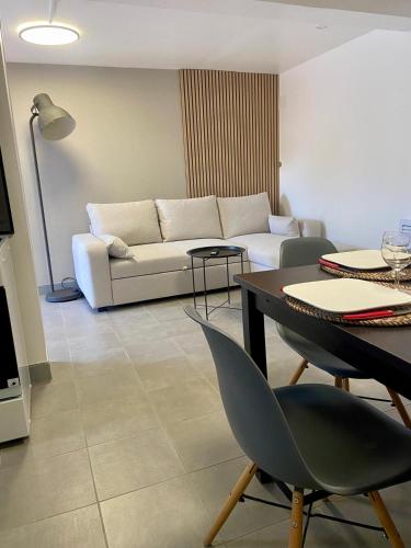 Proche de Carcassonne- Logement calme avec parking in Conques-Sur-Orbiel