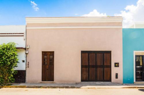 Casa LaTIDa Jem near Paseo