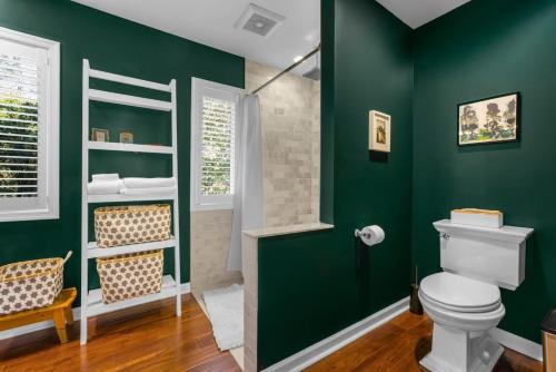 40 Acre - Mechum Hill - Main House - Farm Stay - image 10
