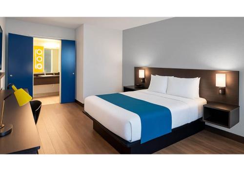 Motel 6-Anaheim CA - Maingate - image 26