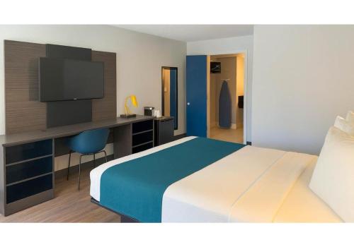1 queen bed