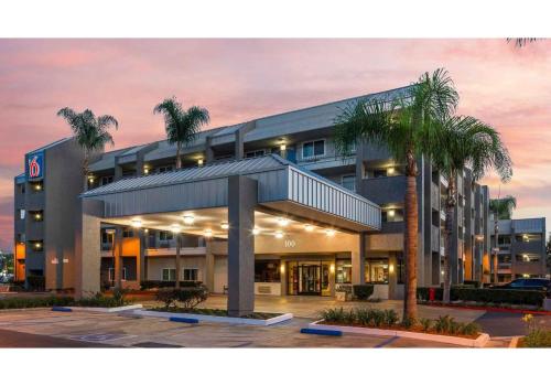 Motel 6-Anaheim CA - Maingate - image 41