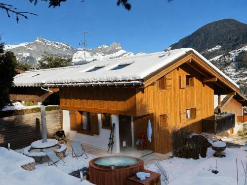 Chalet des Grémiloups, Jacuzzi and Mont-Blanc view