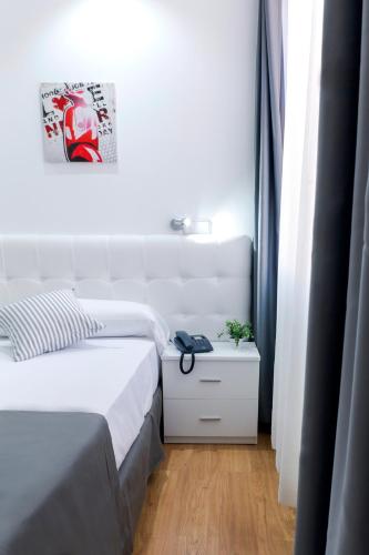 Superior Double Room image 4