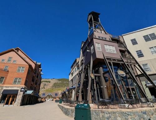 Red Hawk Townhomes 2333 by SummitCove Lodging in Keystone, USA