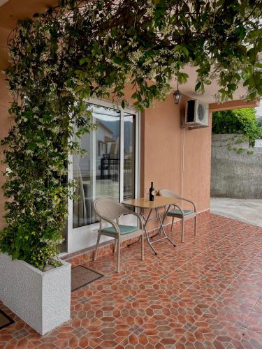Apartments Marash