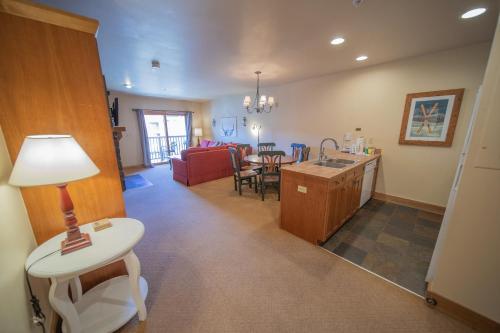 Red Hawk Lodge 2297 by SummitCove Lodging in Keystone, USA