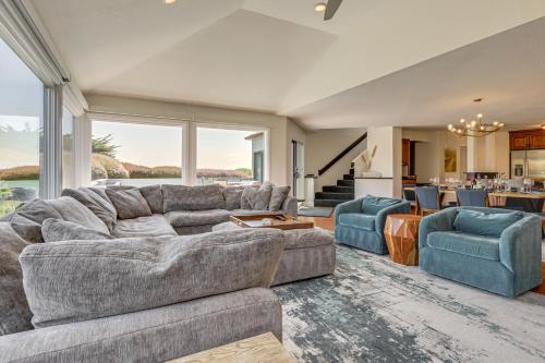 Dog-Friendly Haven w/ Stunning Views in Bodega Bay in Bodega Bay (CA)