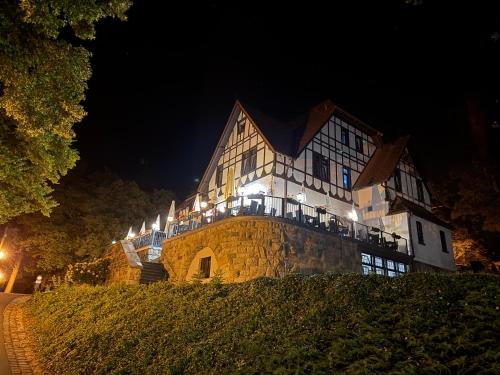 Attikos Hotel & Restaurant in Lengenfeld