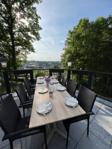 Attikos Hotel & Restaurant in Lengenfeld