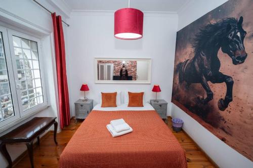 3-Bedroom Apartment with Terrace in Lisbon - image 7