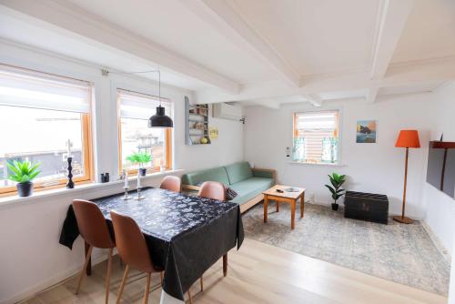 Traditional Faroese House Near Airport in Sorvagur