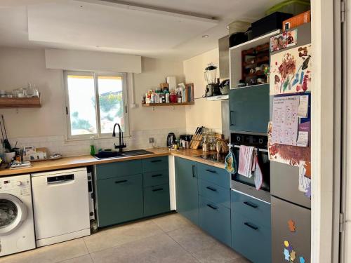Maison Familiale 8min a pieds des plages de Juan les Pins in Avenue de Cannes