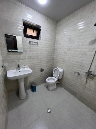 Fürdőszoba, Duplex Vakhrama in Abastumani