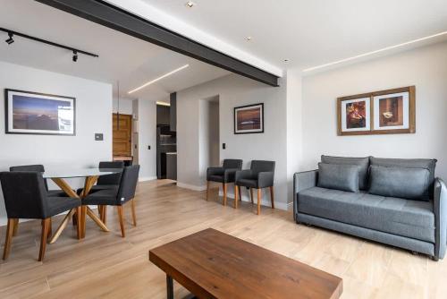 Magical 3 BR Penthouse at Arpoador - image 3