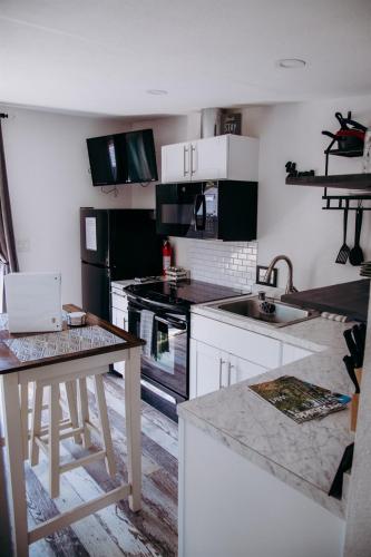 Forest & Vine Cottage in Templeton in Templeton (CA)