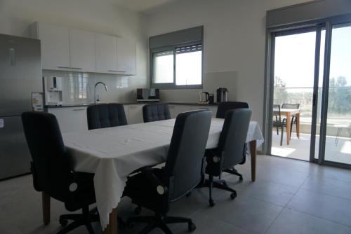 Grand Beach apartment 7 rooms huge terrace in 비냐미나