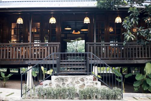 Bobocha Tangkoko Nature Resort in Rinondoran