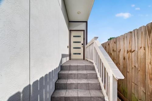 Modern Heights Home with Air Hockey & Large Backyard in Houston