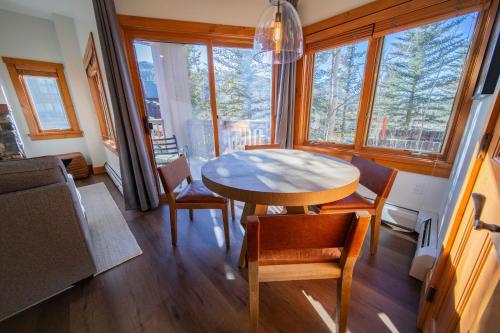 Expedition Station 8561 by SummitCove Lodging, Keystone